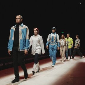 Компания «Балтика» представила свою коллекцию униформы, разработанную «БТК групп»